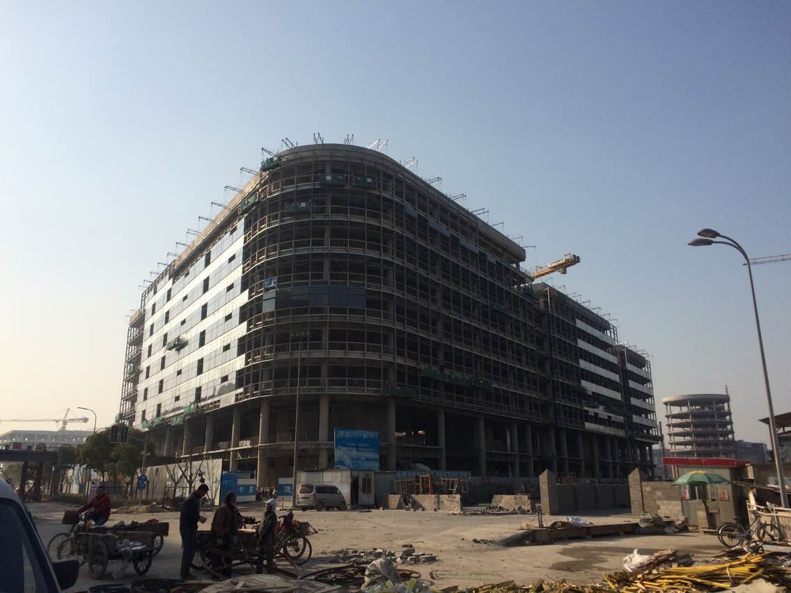 恒祥吊籃在施工現場